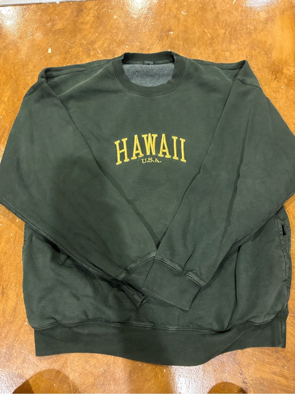 Brandy Melville Dark Green Crewneck with Gold "HAWAII U.S.A." Embroidery
